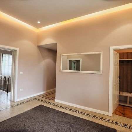 Vila Casablanca - Boutique Hotel & Restaurant Shkoder Bagian luar foto