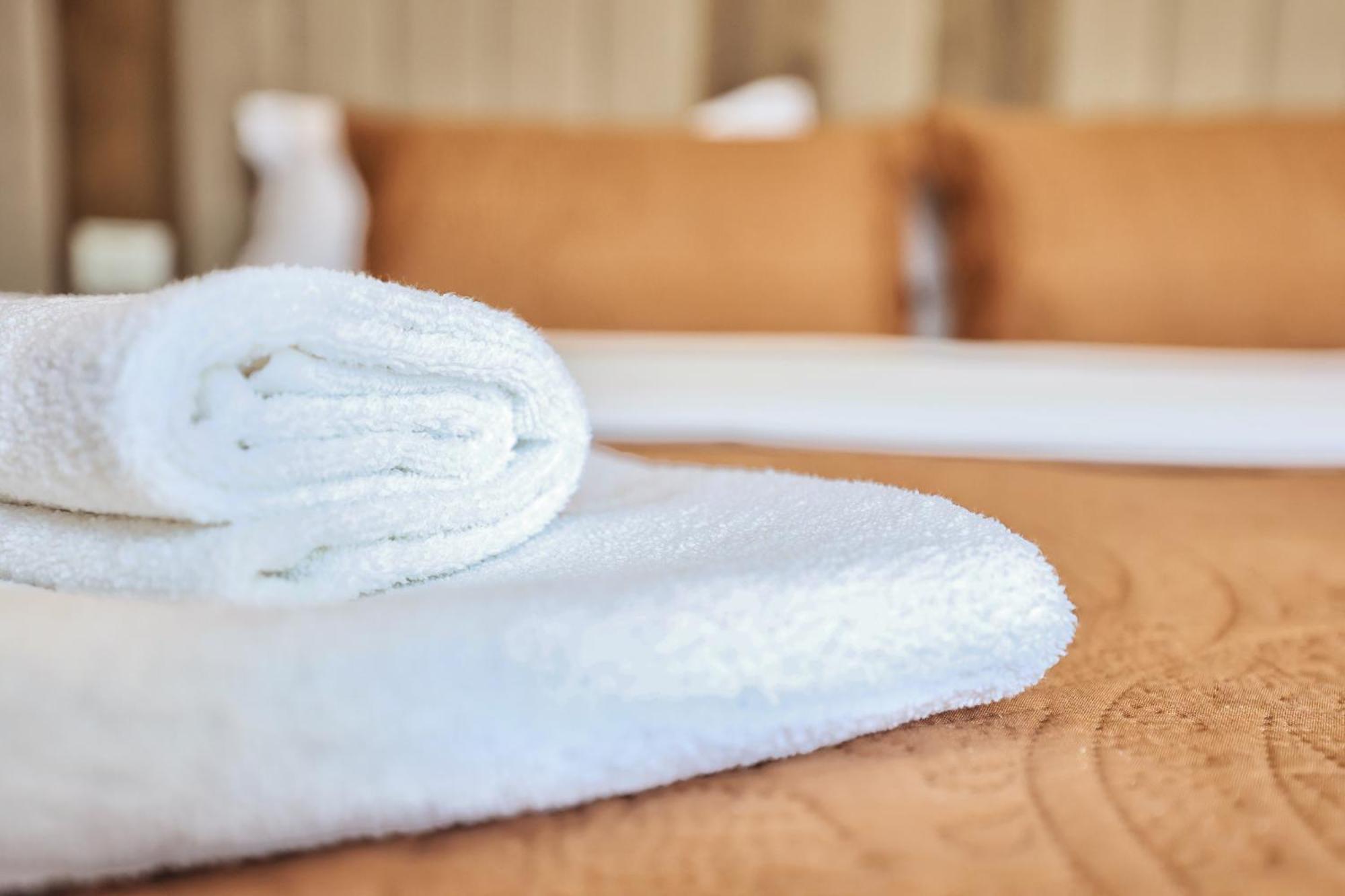 Vila Casablanca - Boutique Hotel & Restaurant Shkoder Bagian luar foto
