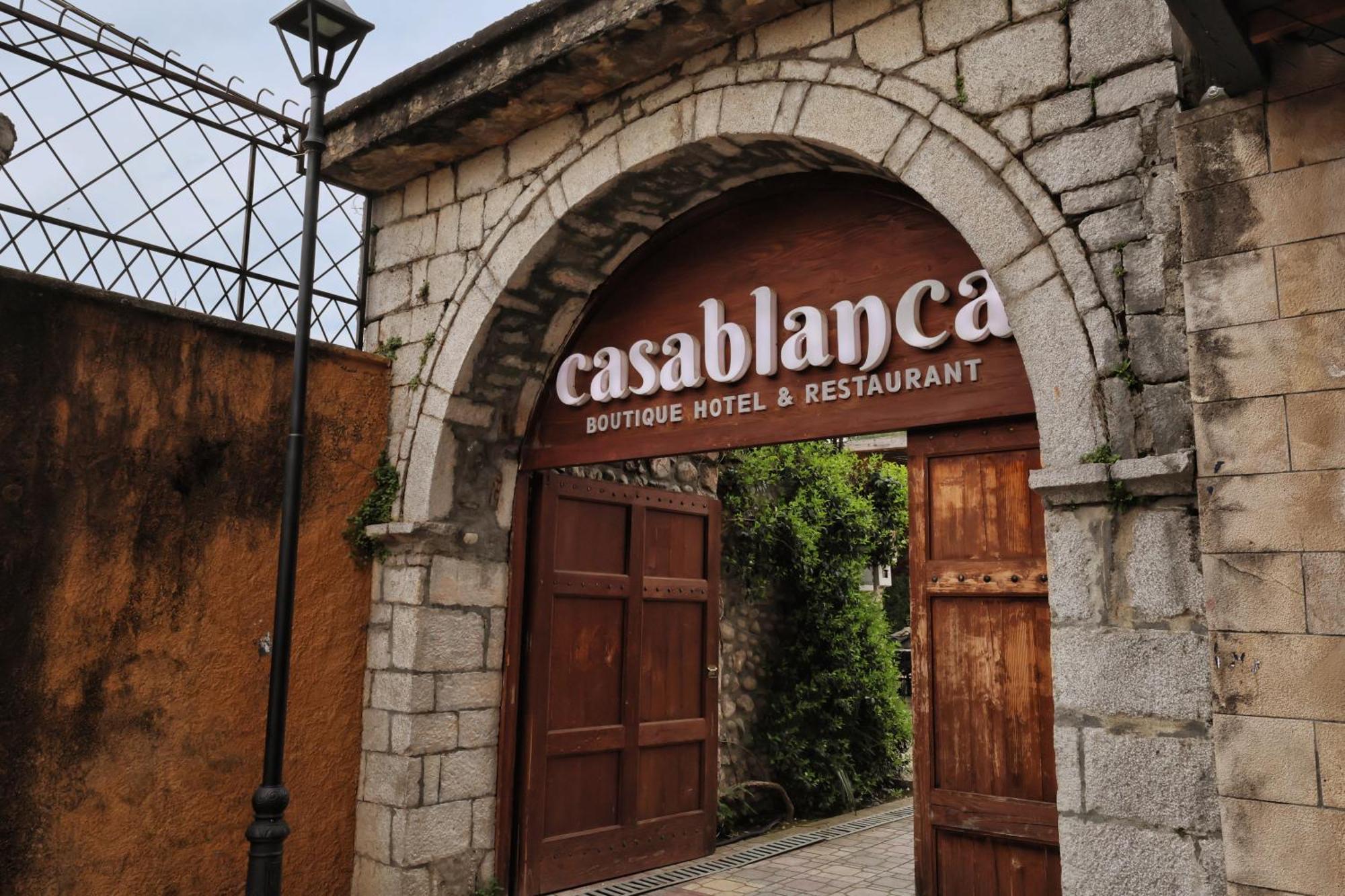 Vila Casablanca - Boutique Hotel & Restaurant Shkoder Bagian luar foto
